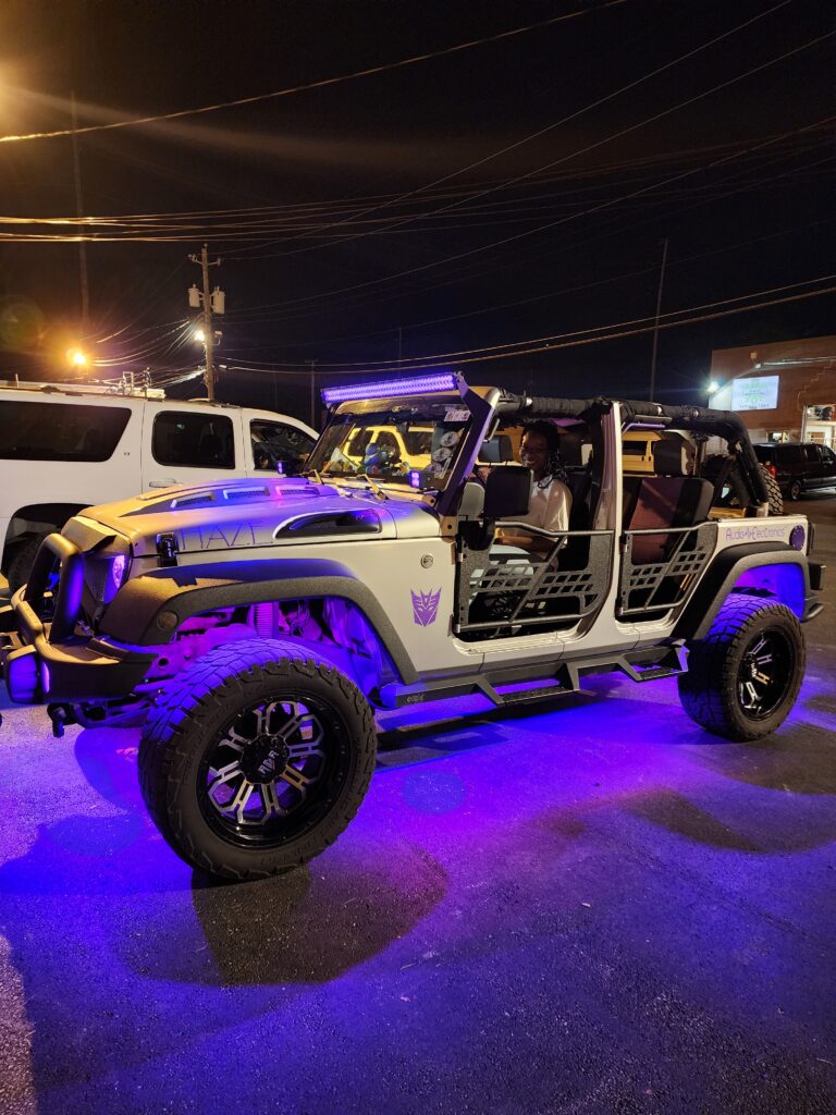 Custom LED Lighting: Elevating Your Vehicle’s Interior and Exterior Aesthetics